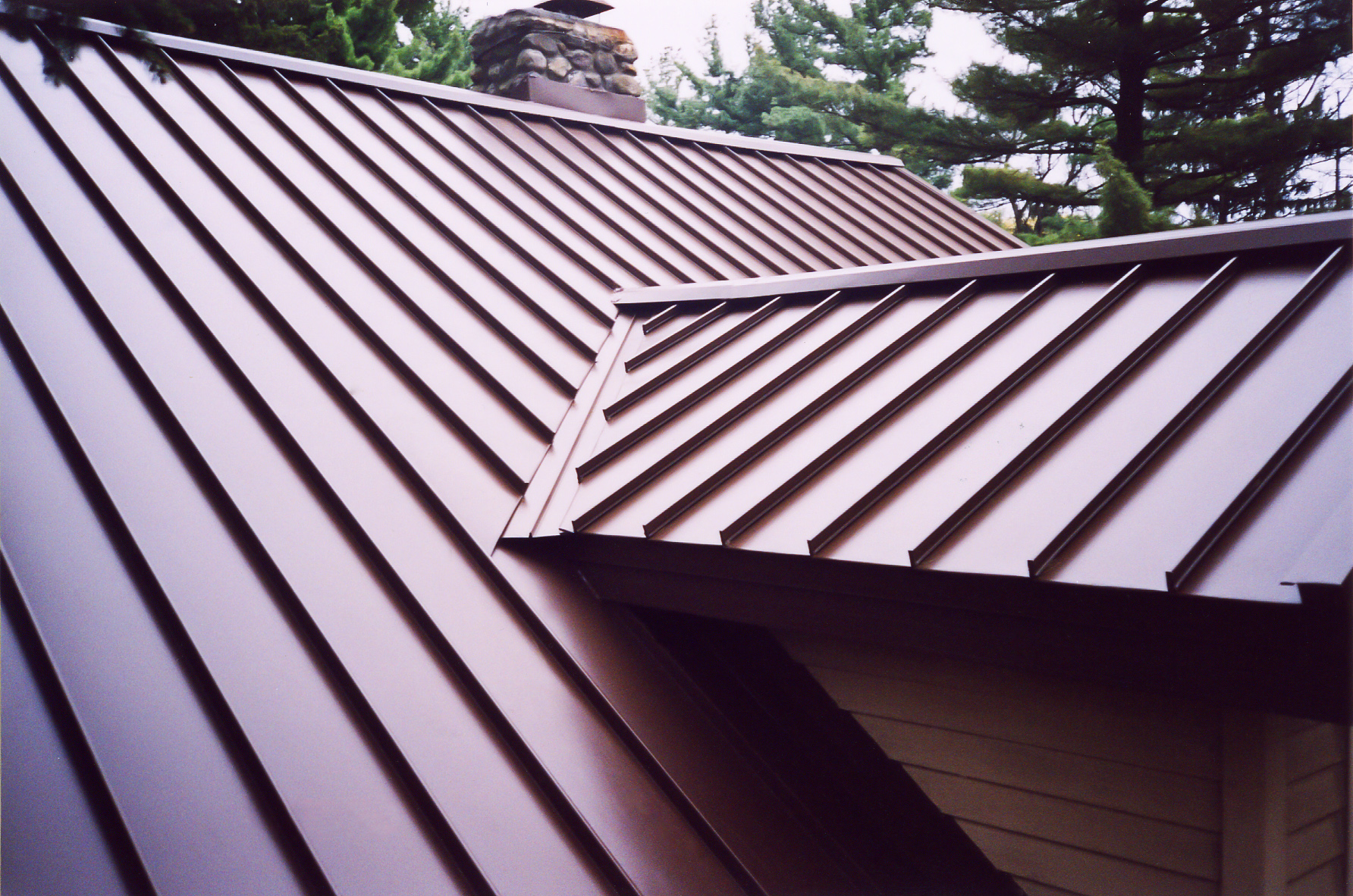 Clicklock Standing Seam - Utah Aluminum Roofing